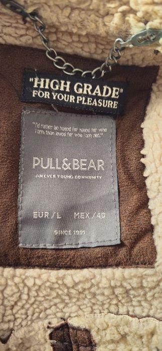 Haina de iarnă!Pull&Bear mărimea L