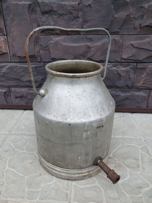 Продам бак расширительный