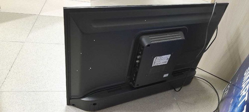 Телевизор Samsung