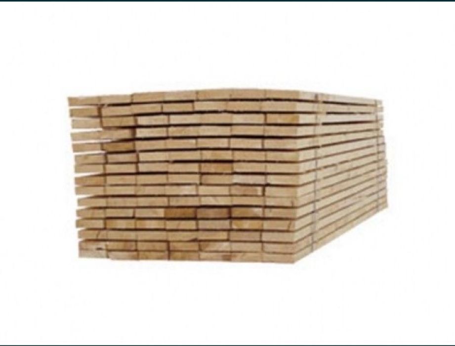 Vand cherestea pentru constructii