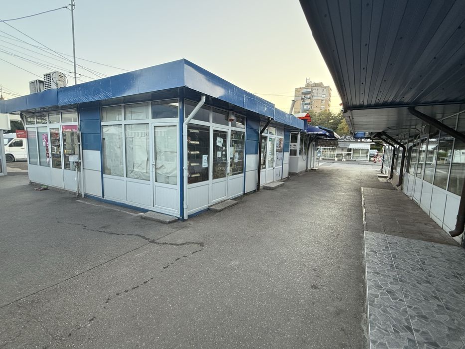 Spatiu comercial in Ploiesti, Piata Aurora Vest, zona centrala.