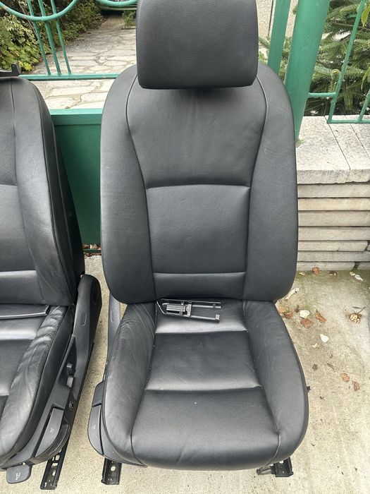 BMW f11 кожен салон