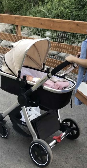 Коляска Mothercare