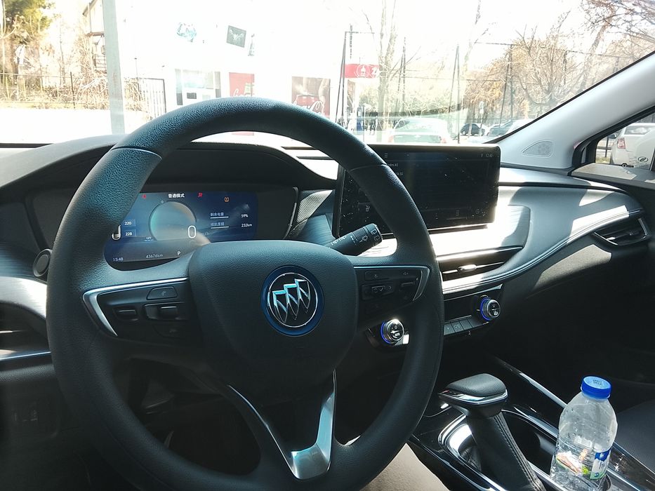 Buick velitte 6. 2024 пробег 43000