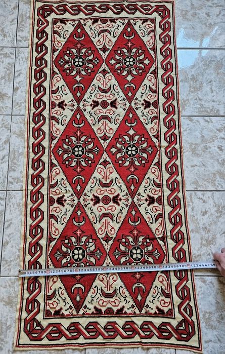 Калъфки и каре шити на ръка върху панама! Автентични! Чисто нови!
Покр