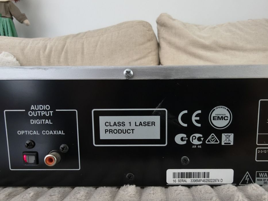 Vind cd player Onkyo C 7030