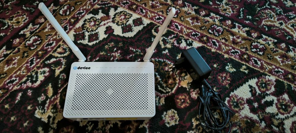 Срочно продается модем EchoLife HG8245H5 Gpon  терминал