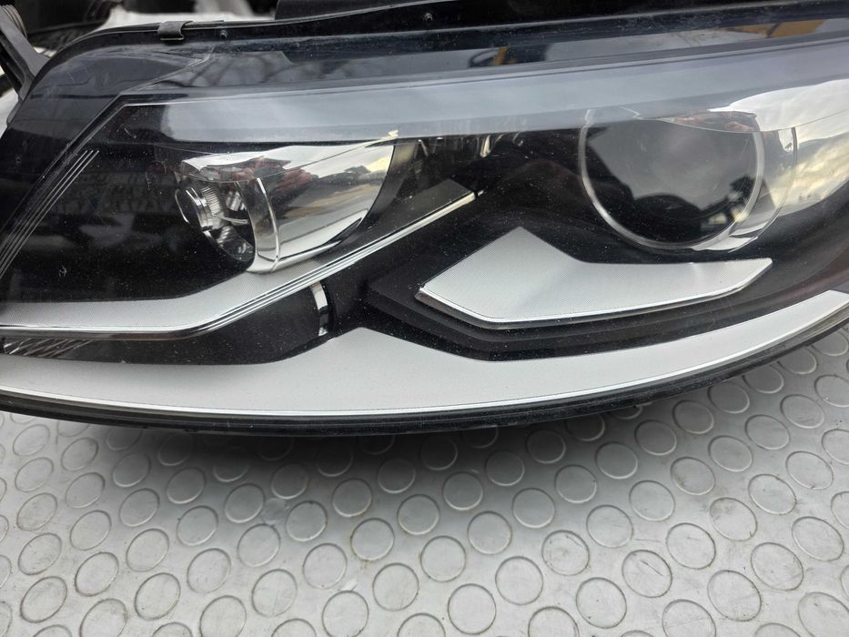 Ляв фар за VW Passat CC Facelift - Ксенон