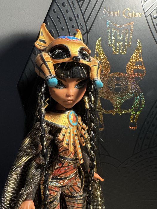 Monster high Cleo Midnight runway