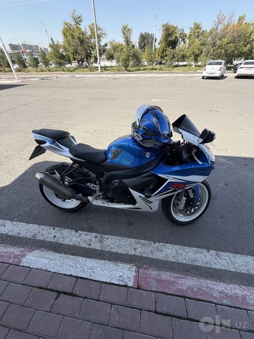 Suzuki GSX R 600