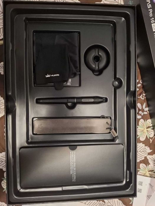 HUION Kamvas Pro 16 Plus 4K UHD