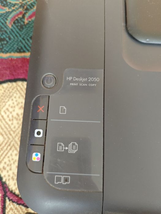 Принтер Hp Deskjet 2050
