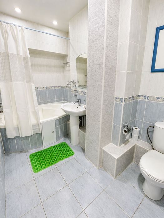 Ц-1, Бибигон — 4-комнатная квартира 120 м², кирпичный дом