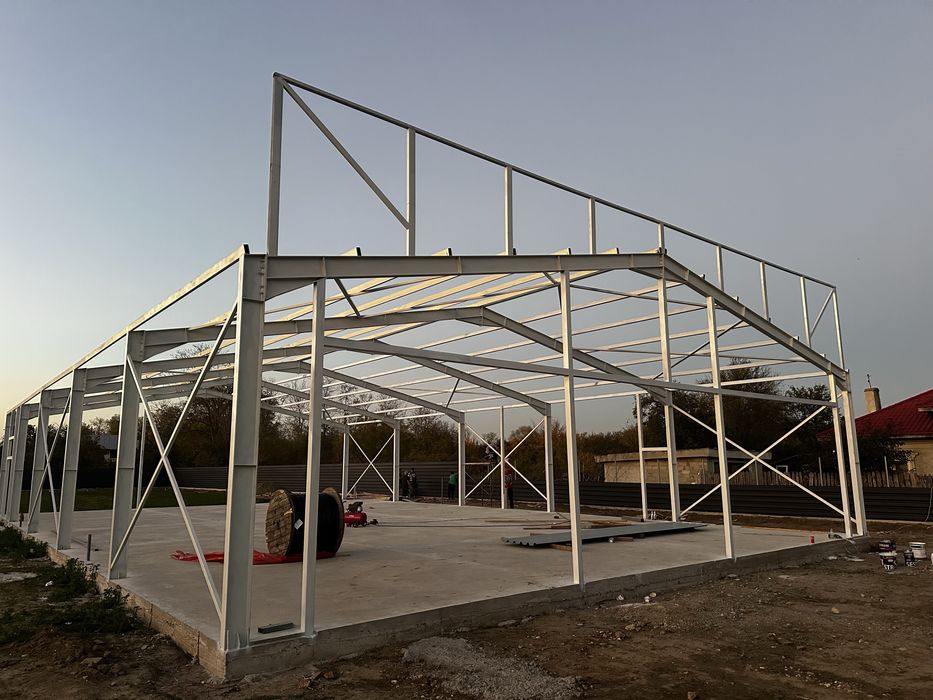 Confectii metalice, structuri, cuzineti, montaj hale