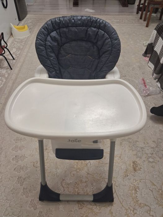 Стульчик для кормления детей