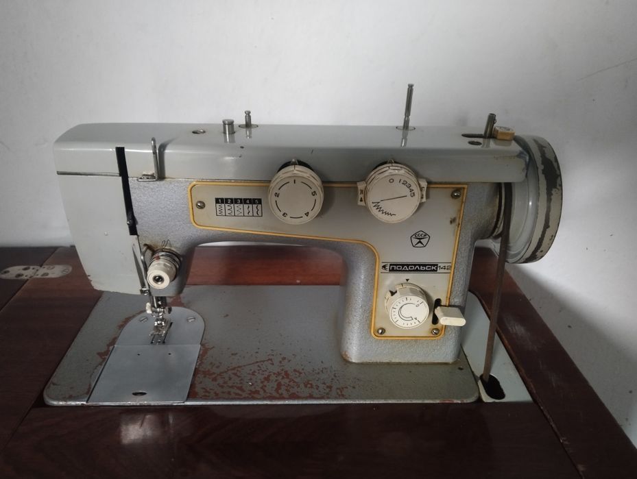 Швейная машинка бу