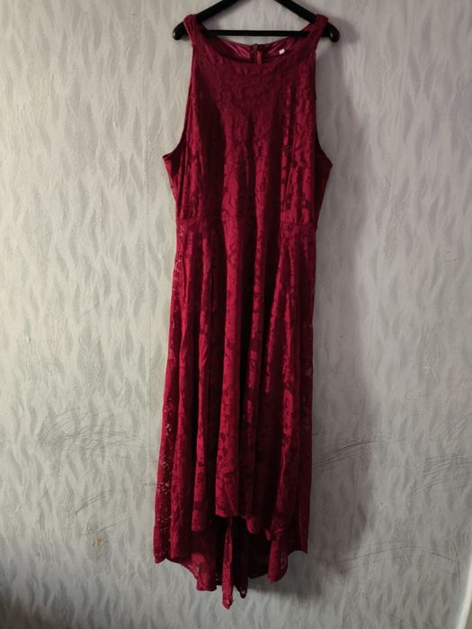 Продам новое платье