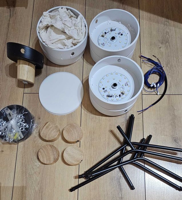 Люстра LED для зала