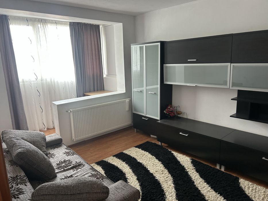 Apartament 2 camere decomandat Precista langa Shopping Center