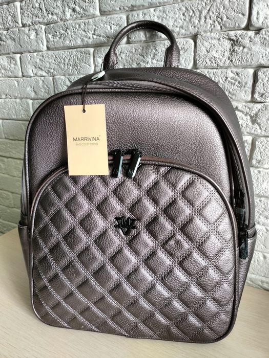 Продам женскую сумку-рюкзак