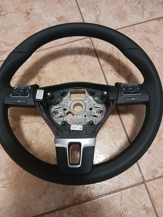 Vand volan wolkwagen nou