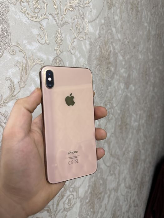 Продам iPhone XS Max 64GB