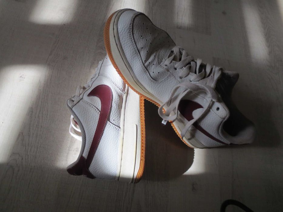 Nike Air Force 1 '07 2 Low White Team Red Blue Void Gum (ОРИГИНАЛНИ)