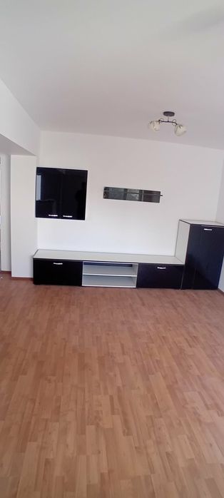 Vand apartament Turceni