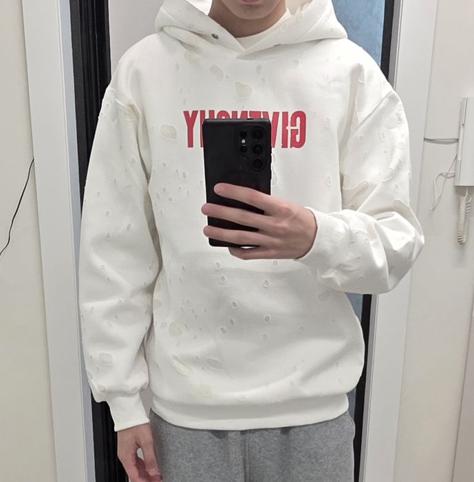 худи Givenchy белый