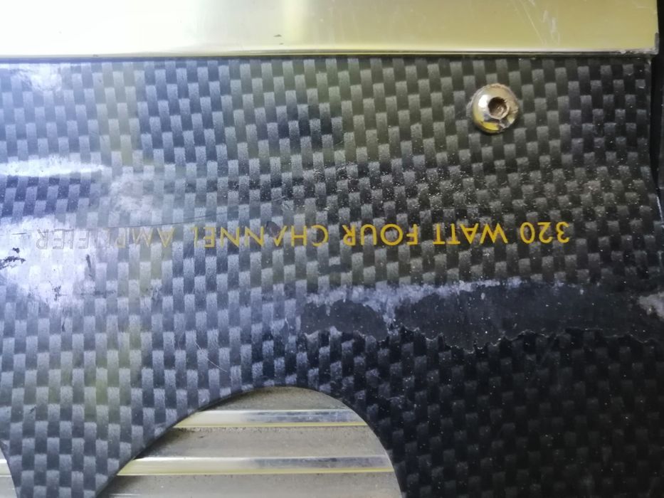 Vând subwoofer auto