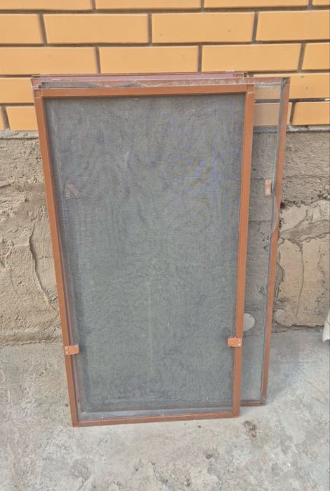 Пластик терезелер подоколниктар