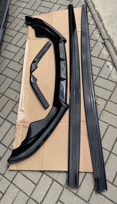Lip bara fata, praguri ,splitter! Audi A4 B8!