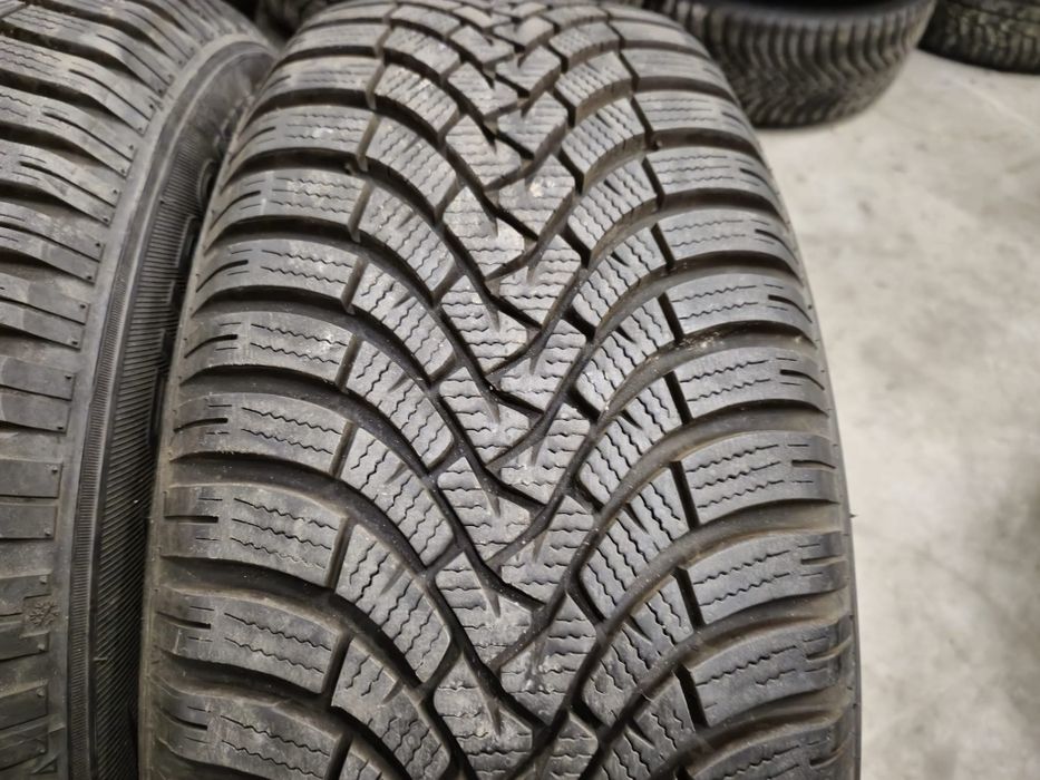 2 anvelope iarna Falken 235 60 18 ca si noi