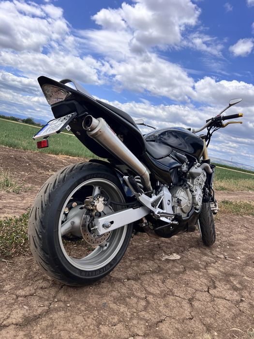 Honda Hornet 600 (sau schimb cu masină)
