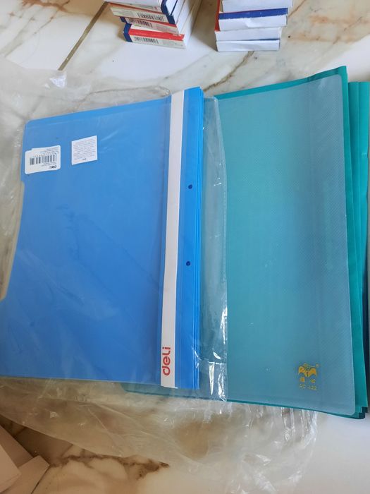 Продам папки для бумаг