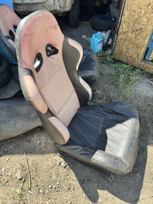 Спортивные сидения