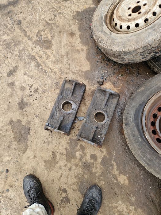 piese  remorca Schmitz