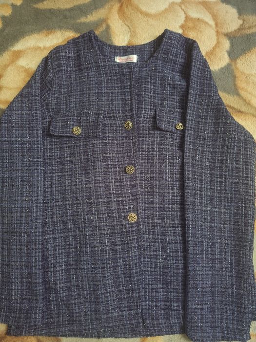 Продаётся женский костюмчик новый