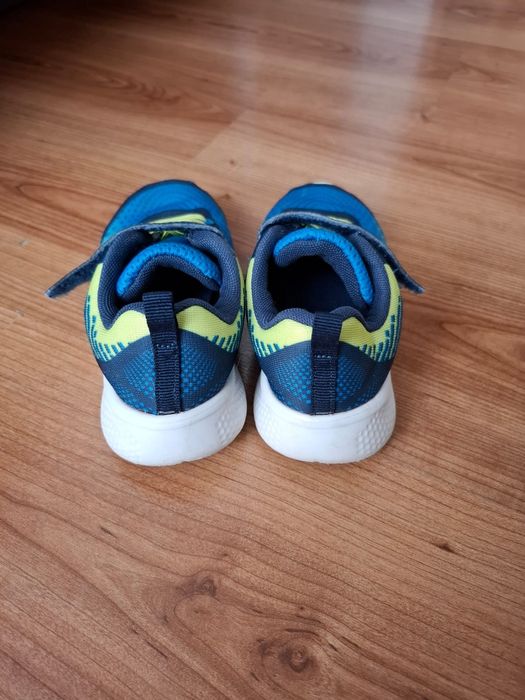 Asidasi Batman nr 28 cu lumini+ cadou
