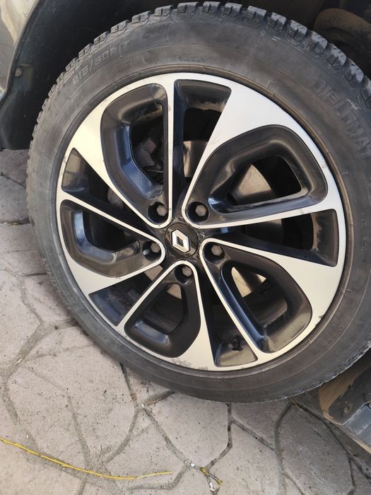 Vând Laguna3 luna10 2013