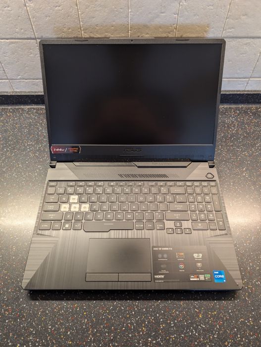 Asus TUF F15 i5 | RTX 2050 | SSD M.2