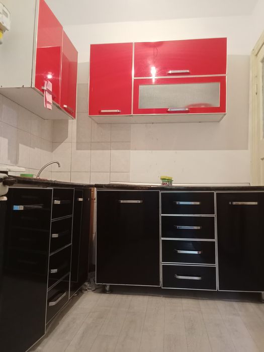 Kivartira bor qizlarga narxini kelishamiz