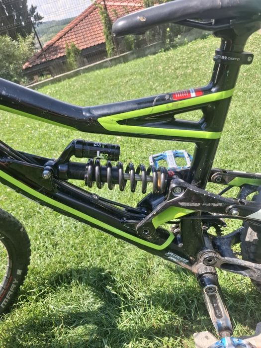 specialized status 1 dh monster edition