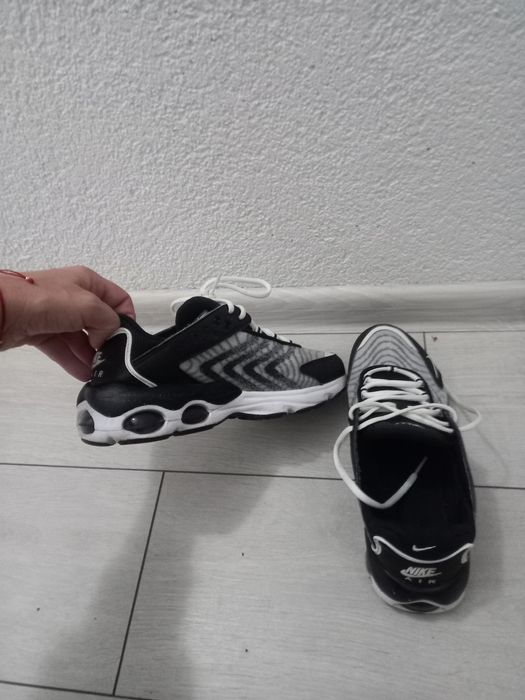 Маратонки Nike Air Max TW