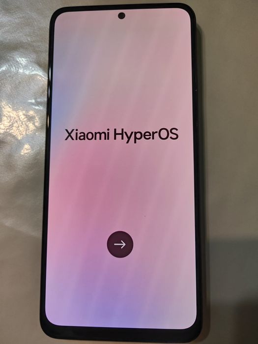 Телефон Redmi Note 12