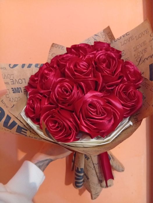 Букеты из атласных лент