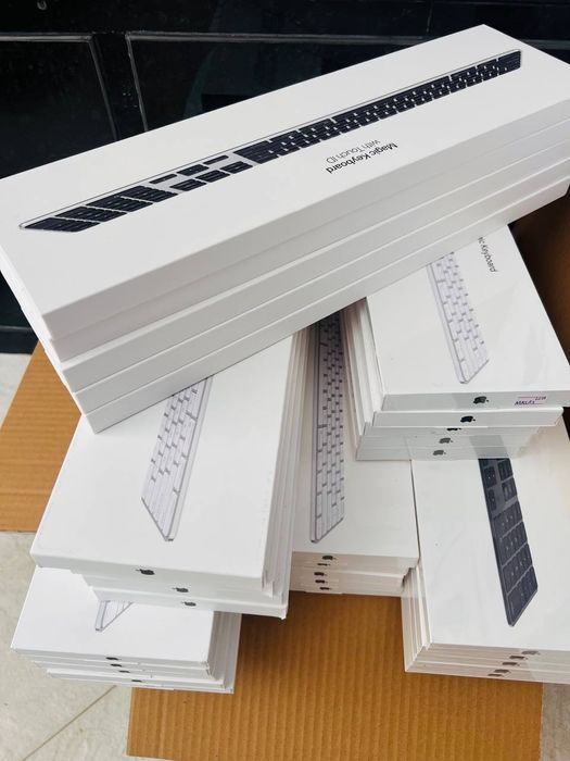 Apple Magic Keyboard with Touch ID. Есть доставка