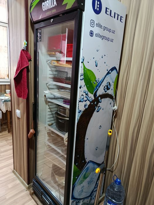 Холодильник витрина