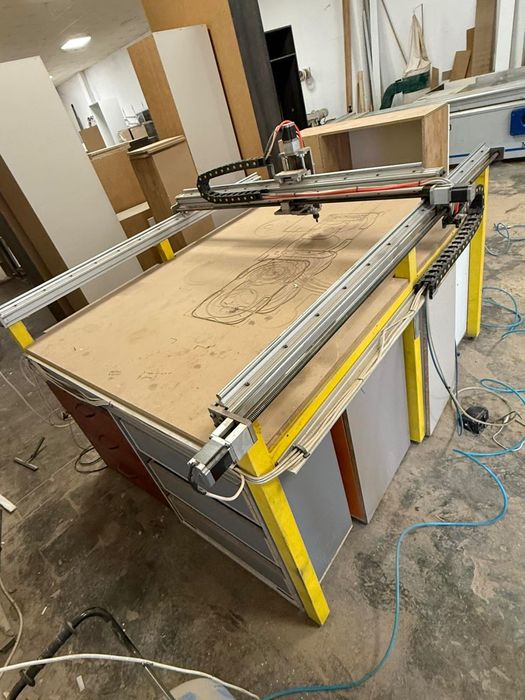 Cnc рутер фрезоване