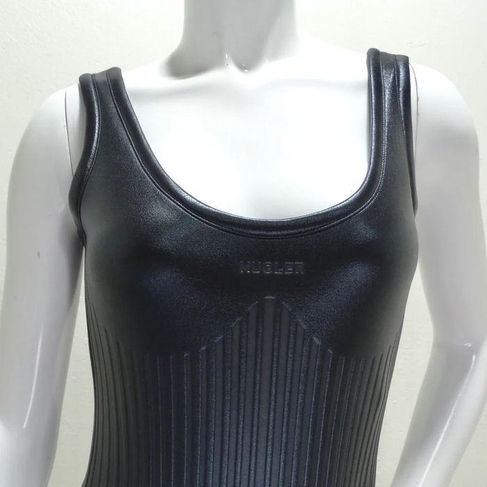 Боди на Mugler